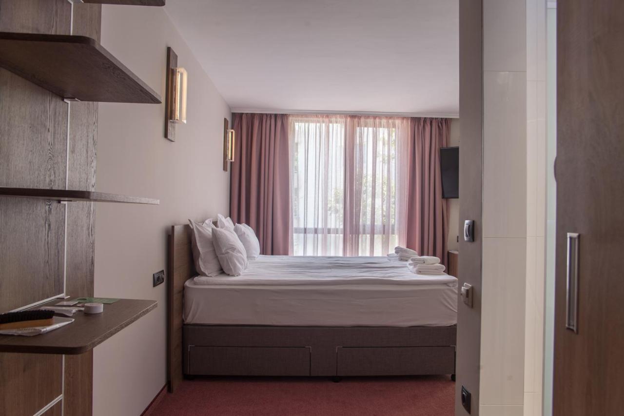 Hugo Hotel Varna Ngoại thất bức ảnh