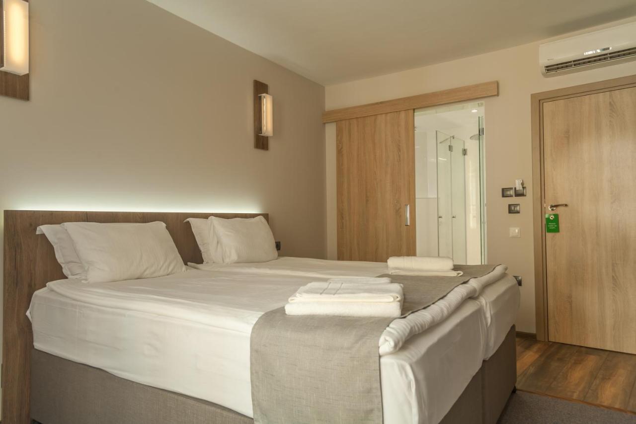 Hugo Hotel Varna Ngoại thất bức ảnh