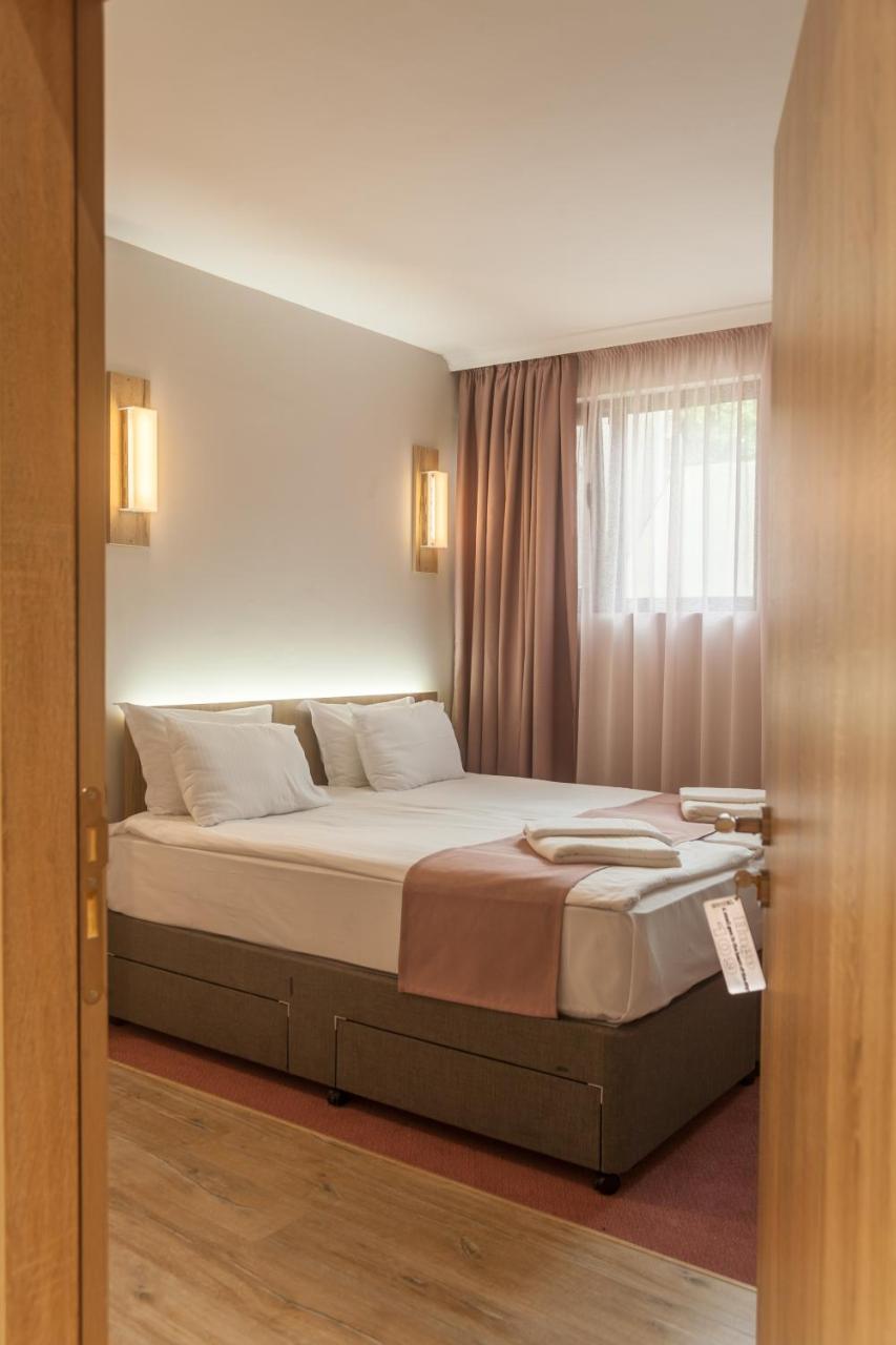 Hugo Hotel Varna Ngoại thất bức ảnh