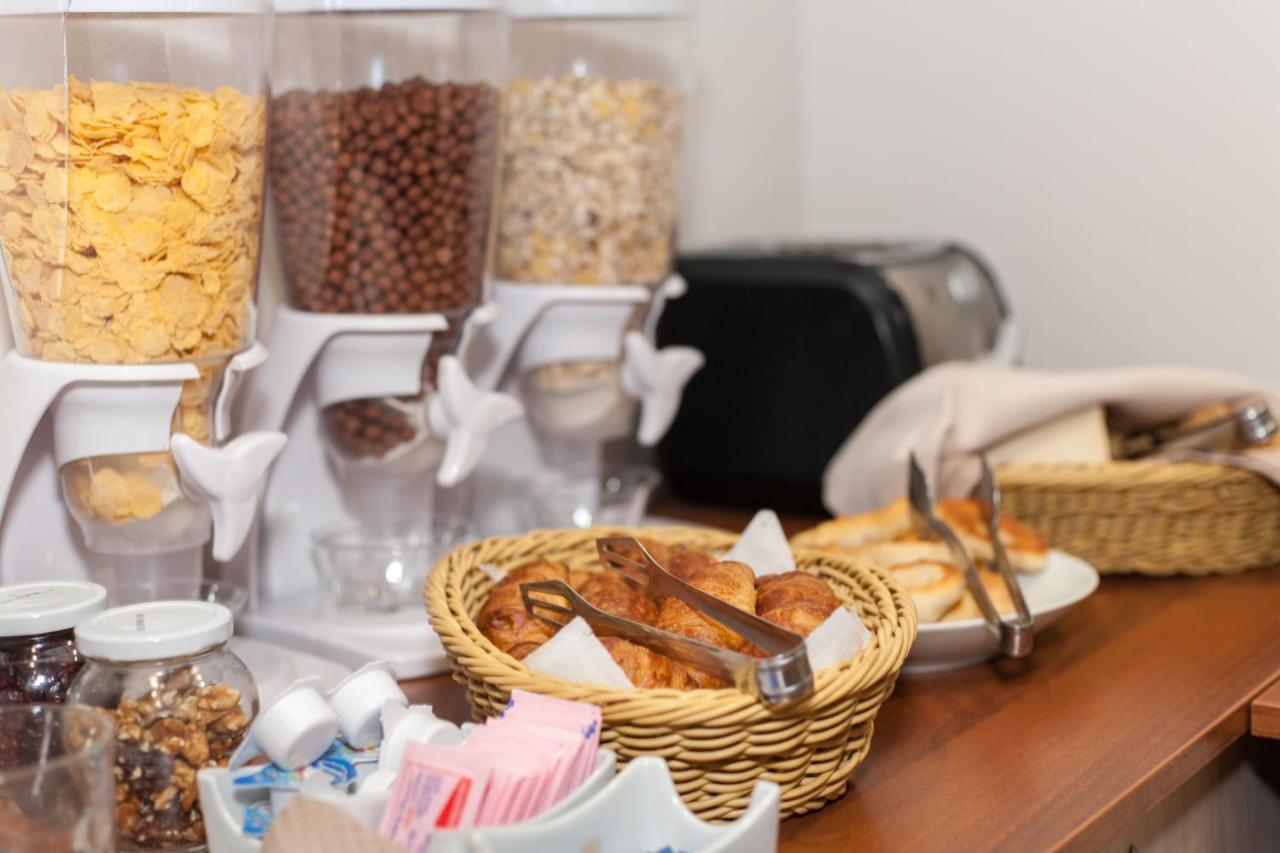 Hugo Hotel Varna Ngoại thất bức ảnh